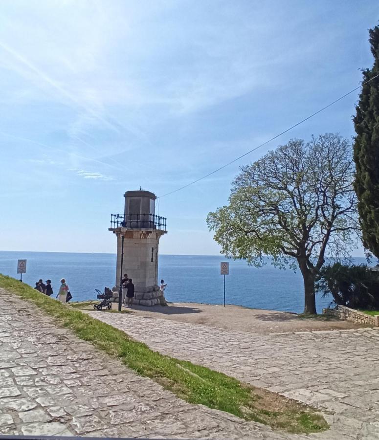 Elle Apartment Rovinj Exterior photo